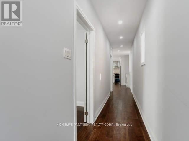 532 Jane Street, Toronto, Ontario  M6S 4A4 - Photo 4 - W12202838