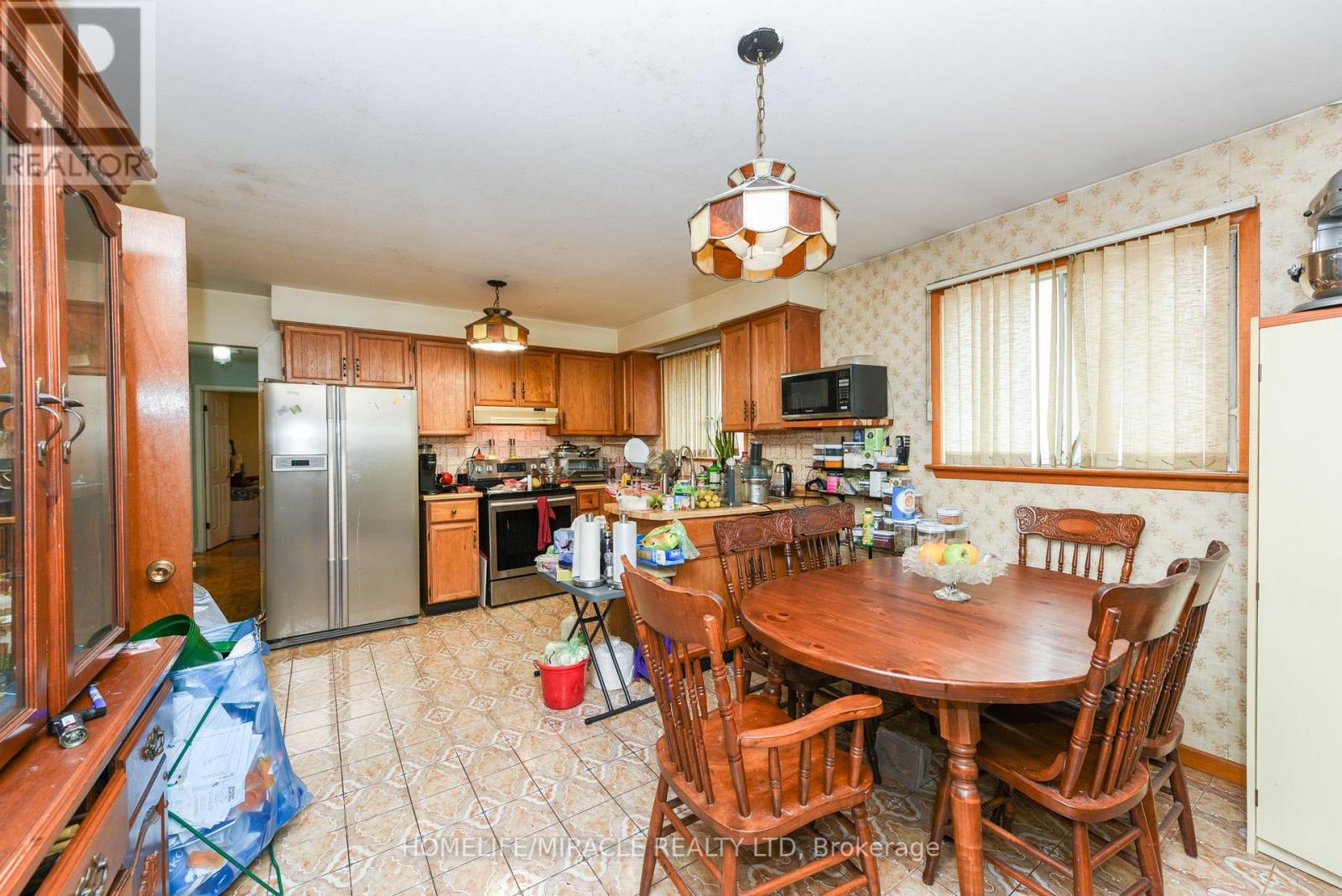 114 Jade Crescent, Brampton, Ontario  L6S 3M8 - Photo 11 - W12202839