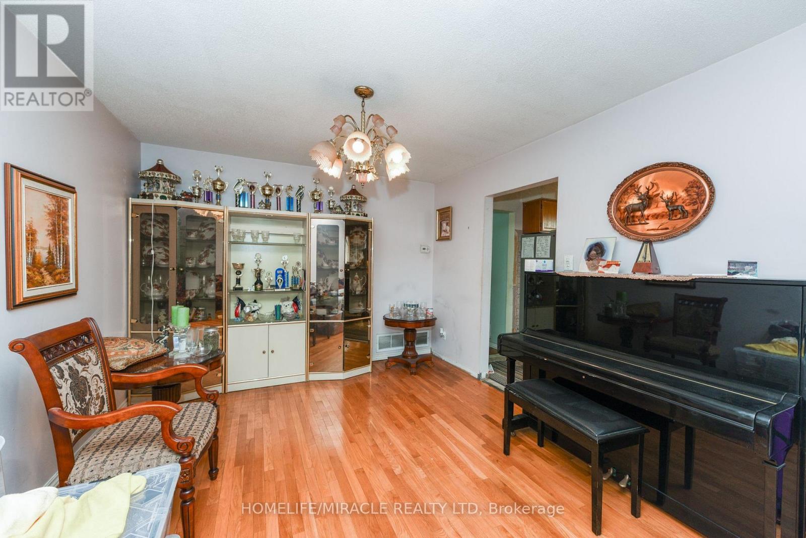 114 Jade Crescent, Brampton, Ontario  L6S 3M8 - Photo 29 - W12202839