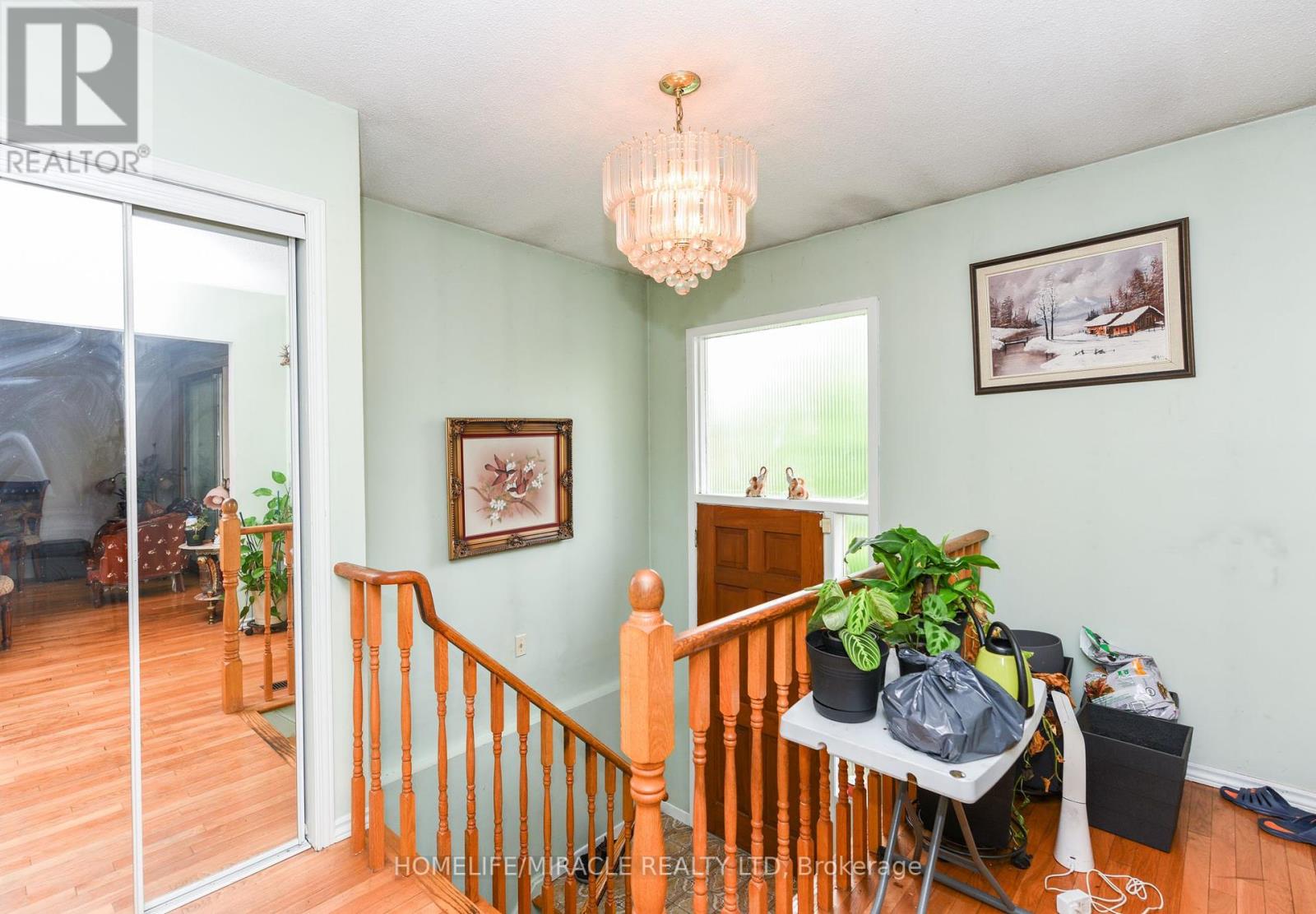 114 Jade Crescent, Brampton, Ontario  L6S 3M8 - Photo 8 - W12202839
