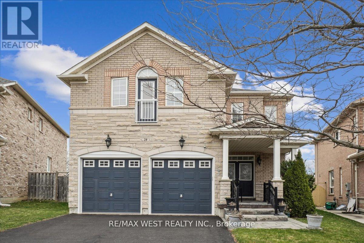 28 SHOWBOAT CRESCENT, Brampton, Ontario