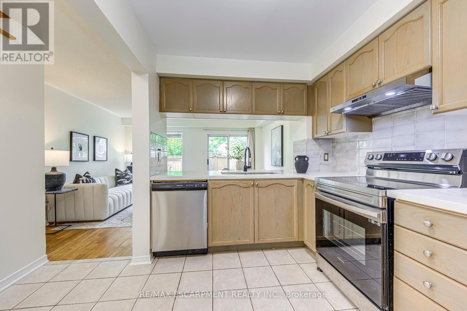 85 - 4600 Kimbermount Avenue, Mississauga, Ontario  L5M 5W7 - Photo 6 - W12202859