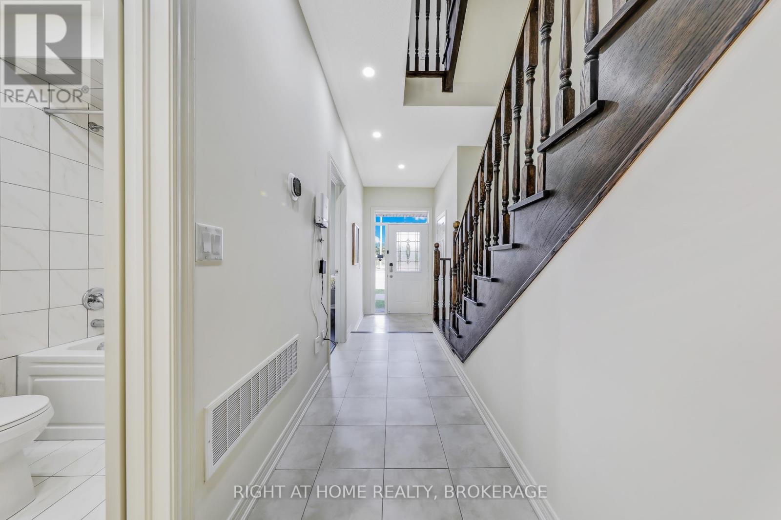 503 Dundas Street E, Oakville, Ontario  L6H 3P5 - Photo 31 - W12202877