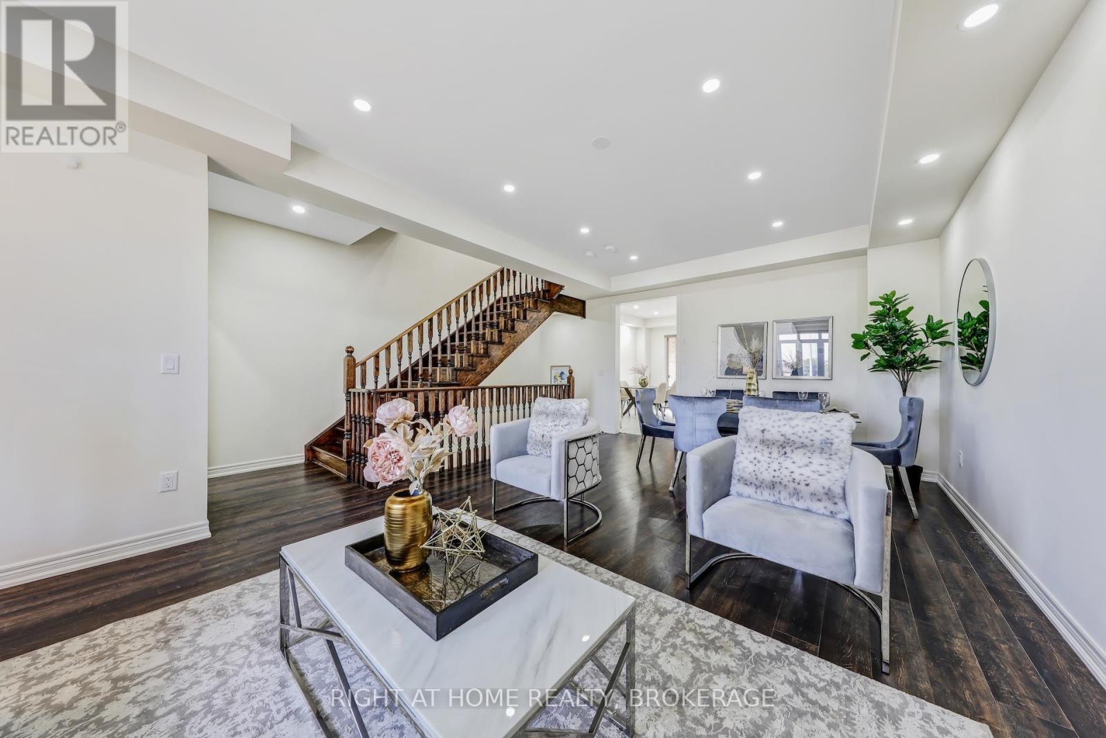 503 Dundas Street E, Oakville, Ontario  L6H 3P5 - Photo 7 - W12202877