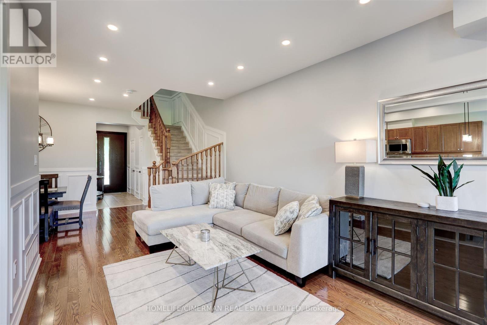 4136 Rawlins Common, Burlington, Ontario  L7M 0B5 - Photo 11 - W12202879