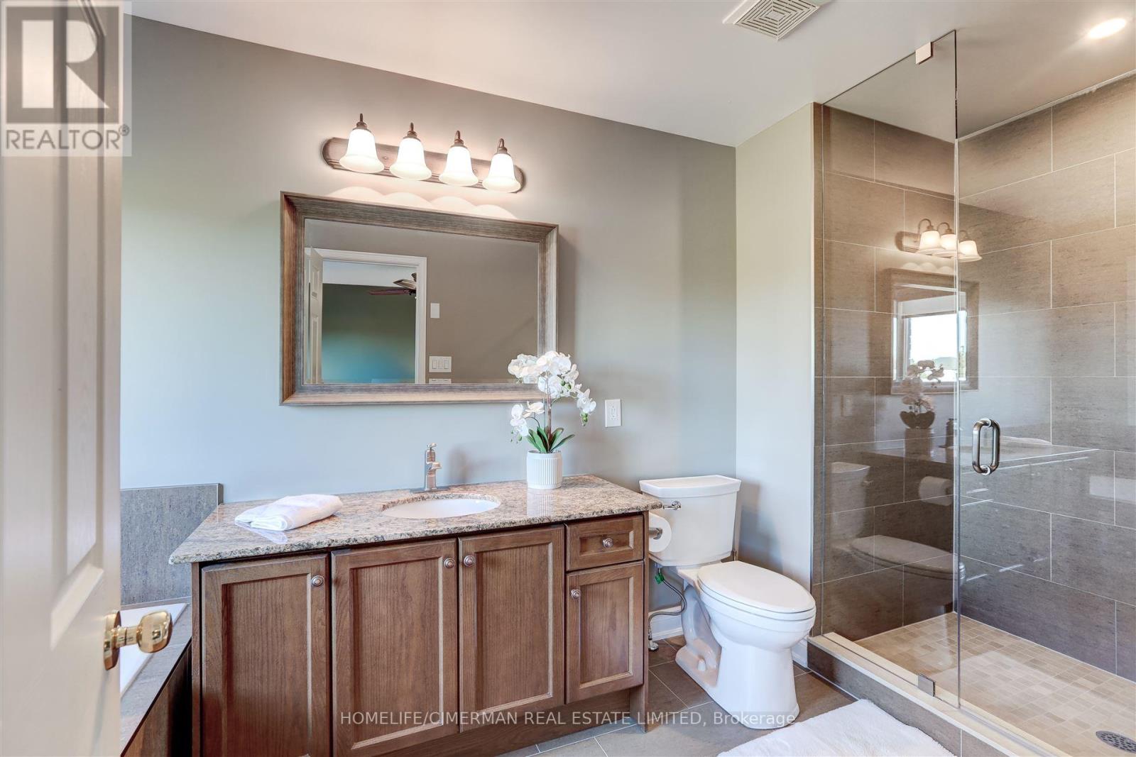 4136 Rawlins Common, Burlington, Ontario  L7M 0B5 - Photo 21 - W12202879