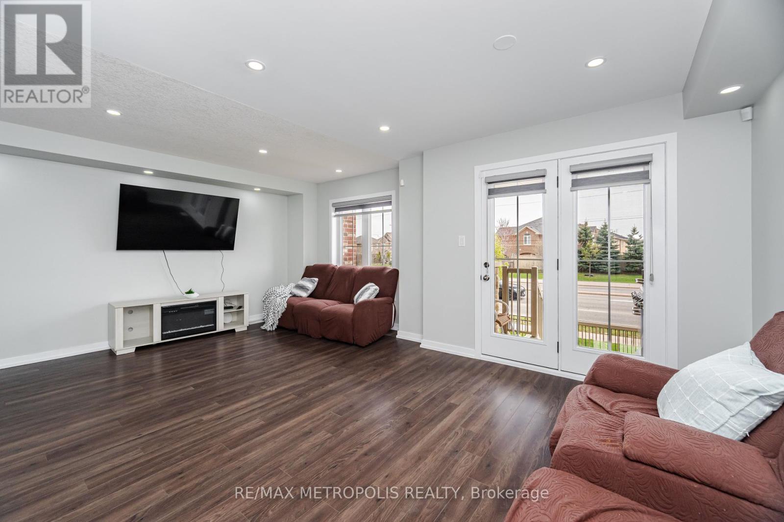 4 Edsel Road, Brampton, Ontario  L7A 4K6 - Photo 13 - W12202888