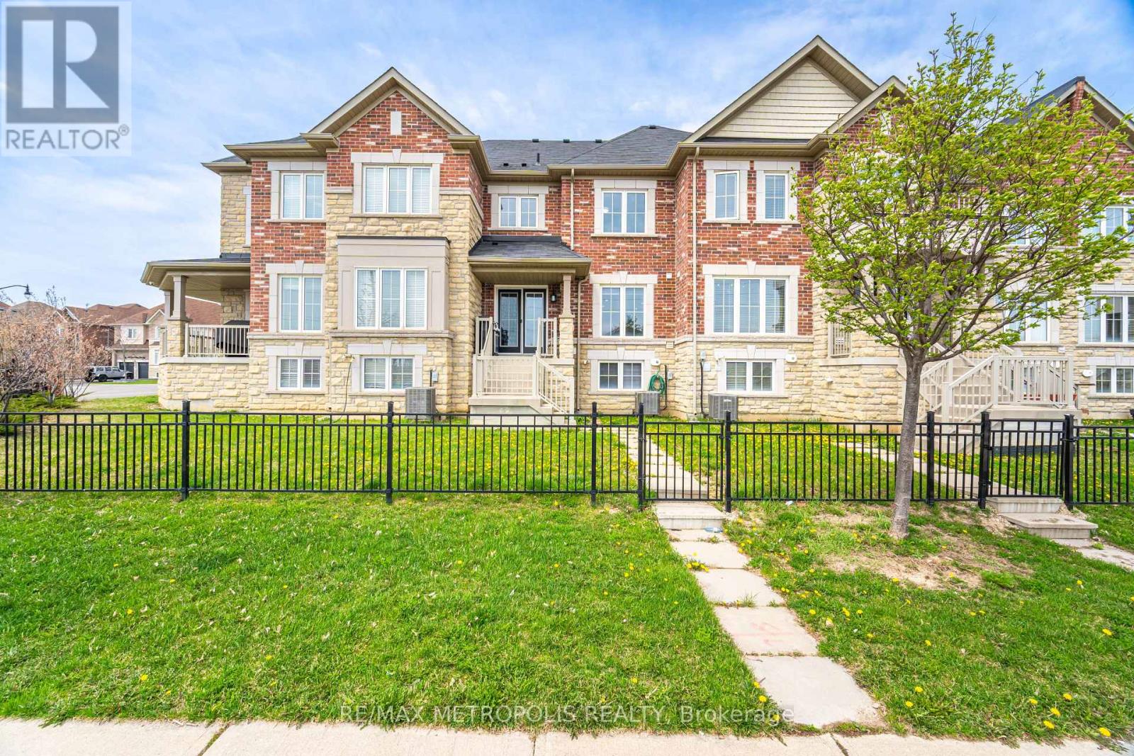 4 Edsel Road, Brampton, Ontario  L7A 4K6 - Photo 39 - W12202888