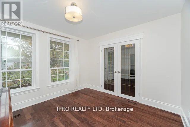 42 Hillside Drive, Brampton, Ontario  L6S 1A3 - Photo 16 - W12202912