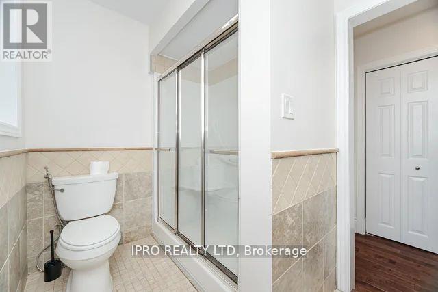 42 Hillside Drive, Brampton, Ontario  L6S 1A3 - Photo 23 - W12202912