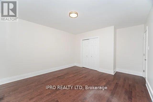 42 Hillside Drive, Brampton, Ontario  L6S 1A3 - Photo 28 - W12202912