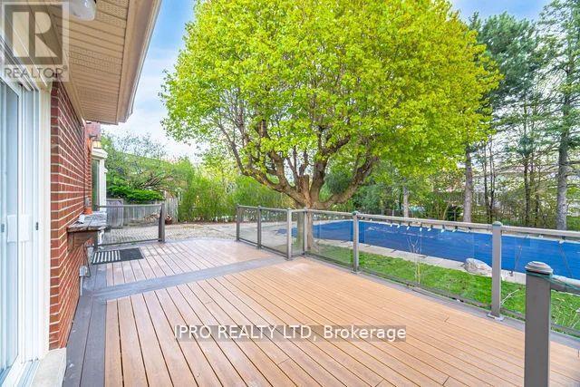 42 Hillside Drive, Brampton, Ontario  L6S 1A3 - Photo 41 - W12202912