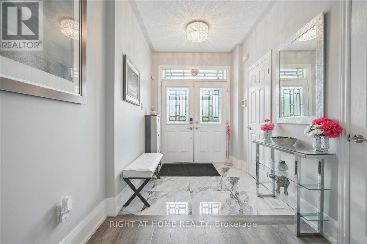 1449 Laurier Avenue, Milton, Ontario  L9T 6J4 - Photo 7 - W12202961
