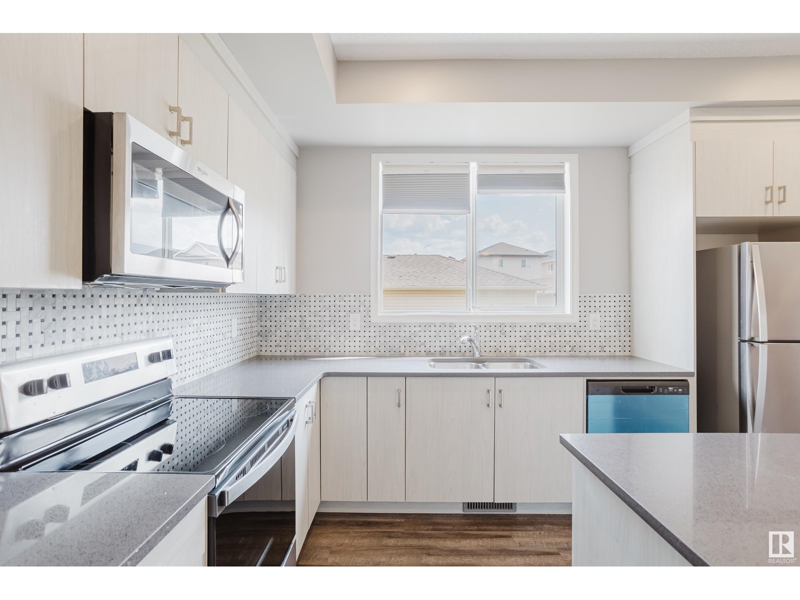 8157 Chappelle Wy Sw, Edmonton, Alberta  T6W 3L7 - Photo 11 - E4440926