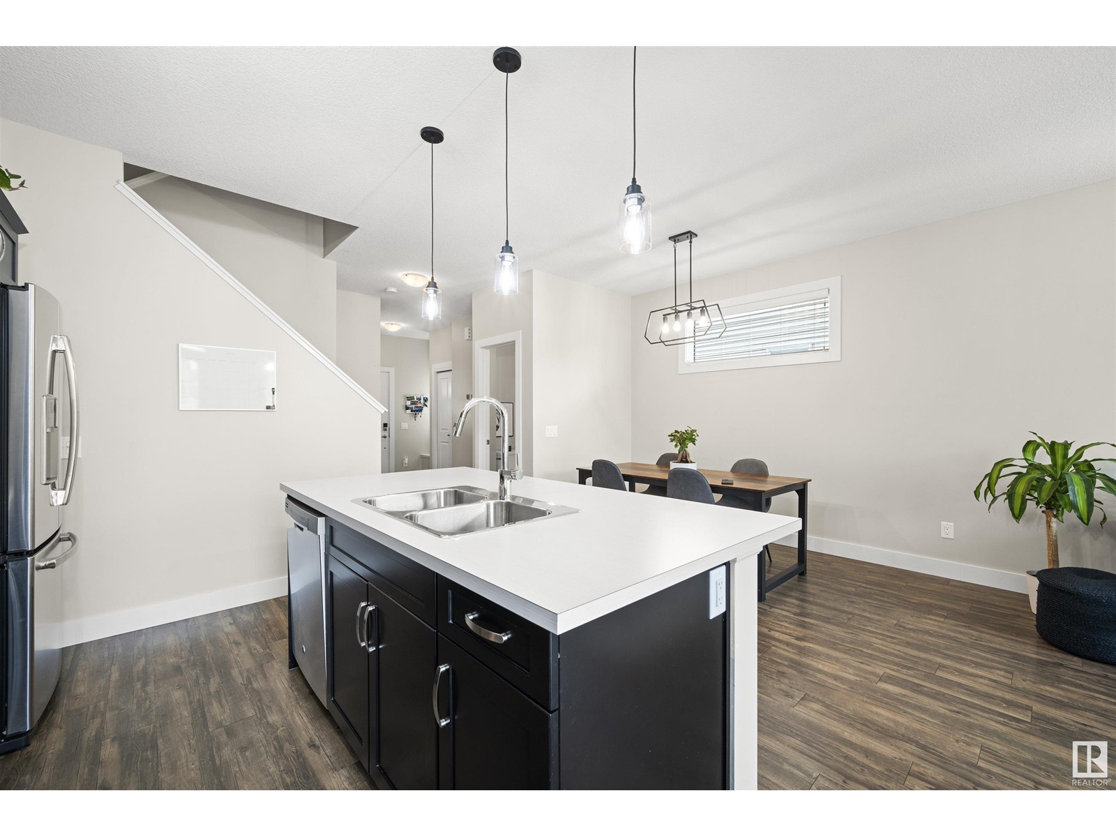 125 Amberley Wy, Sherwood Park, Alberta  T8H 0X2 - Photo 5 - E4440927