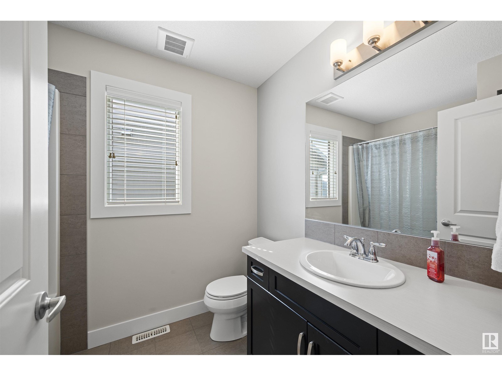 125 Amberley Wy, Sherwood Park, Alberta  T8H 0X2 - Photo 27 - E4440927