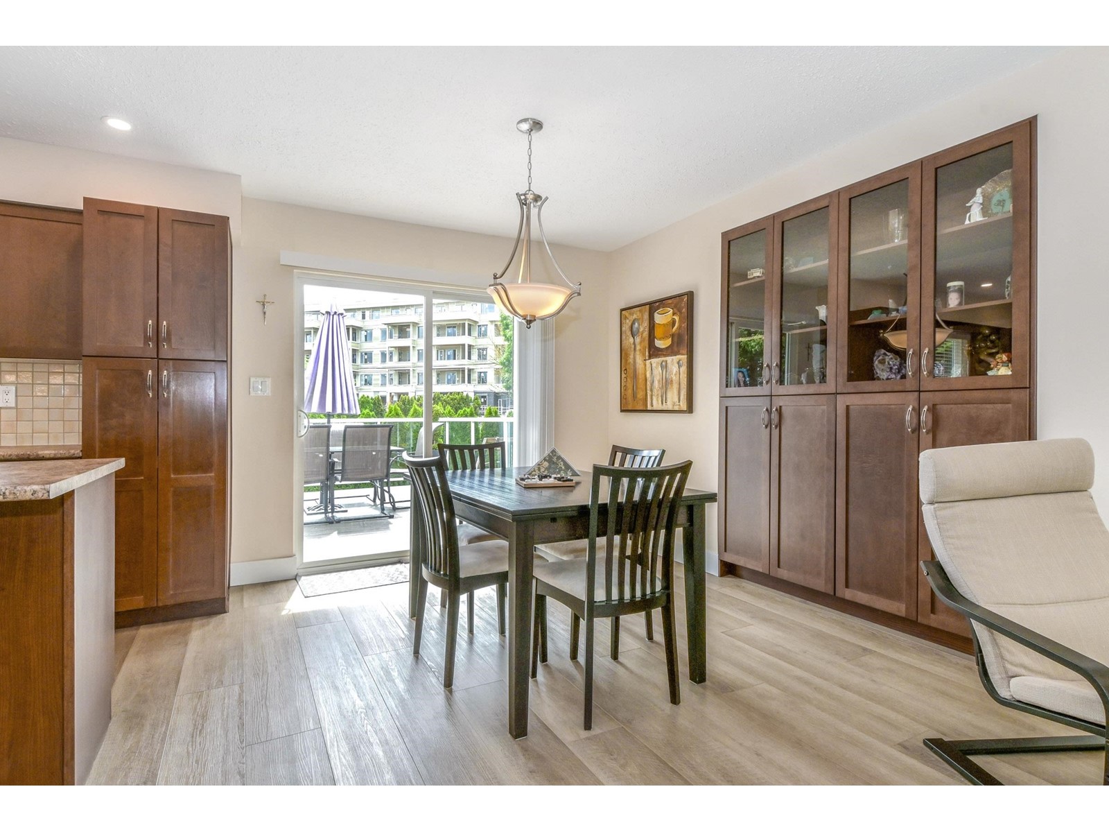 19360 62a Avenue, Surrey, British Columbia  V3S 7L6 - Photo 8 - R3007425