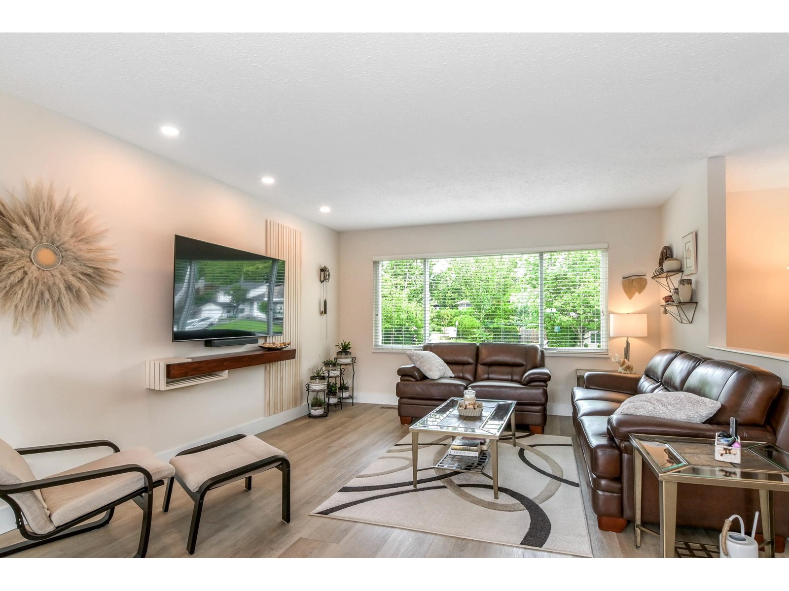 19360 62a Avenue, Surrey, British Columbia  V3S 7L6 - Photo 4 - R3007425