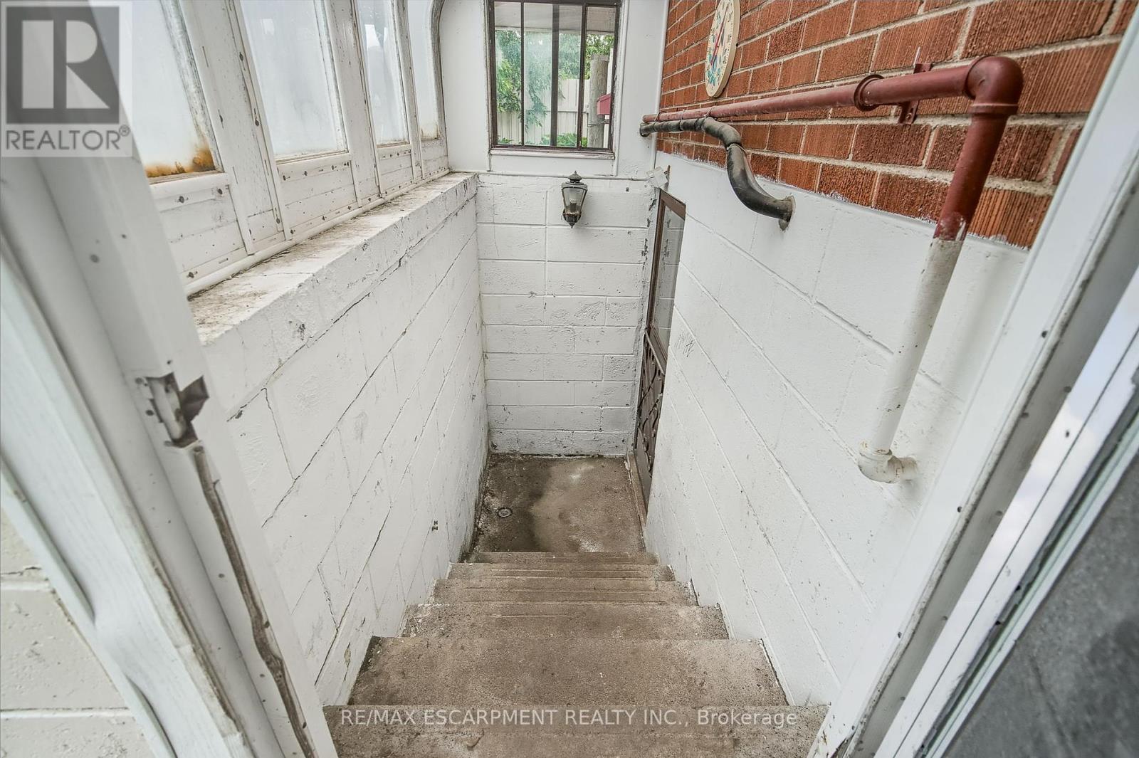 287 Montrose Avenue, Hamilton, Ontario  L8K 4Z5 - Photo 39 - X12202892