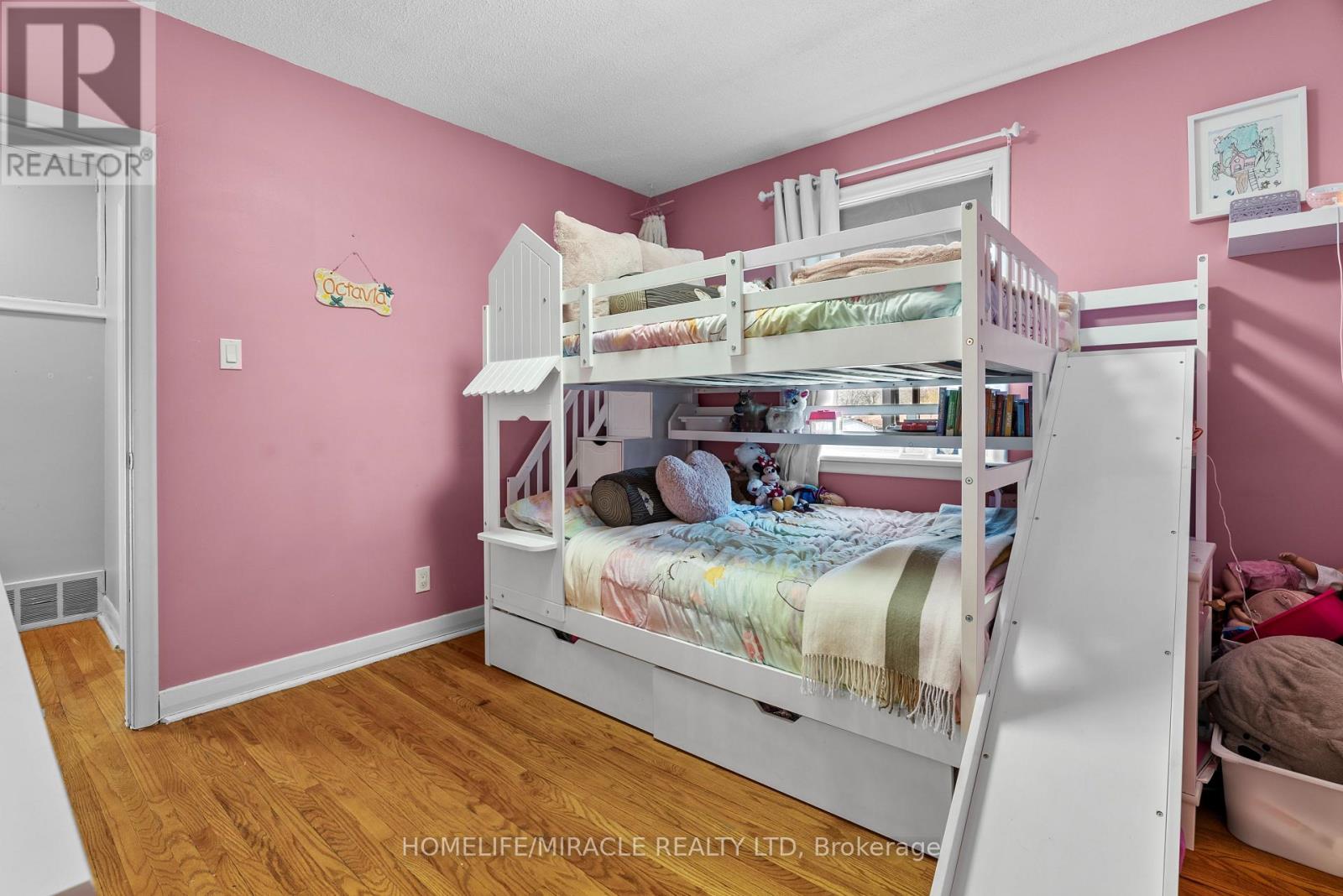 1013 Brucedale Avenue E, Hamilton, Ontario  L8T 1M6 - Photo 13 - X12202910