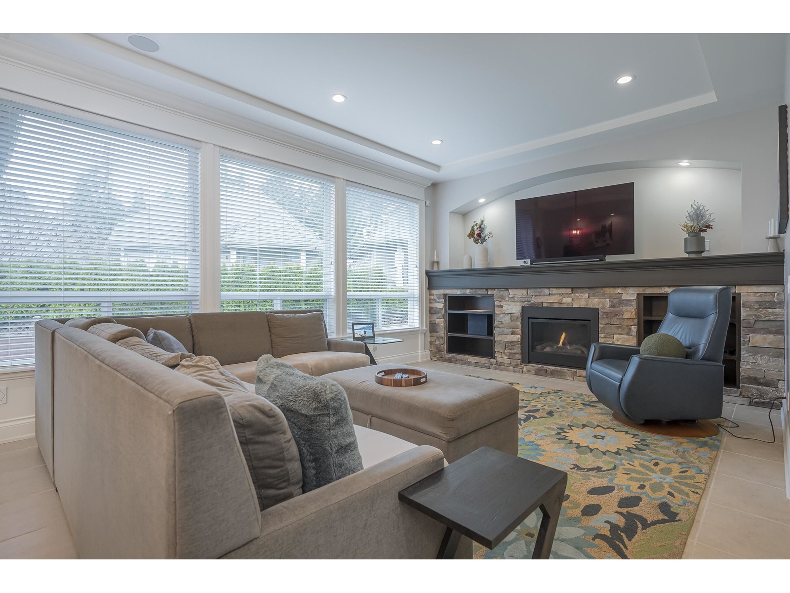 16267 26a Avenue, Surrey, British Columbia  V3S 6Z2 - Photo 4 - R3011918