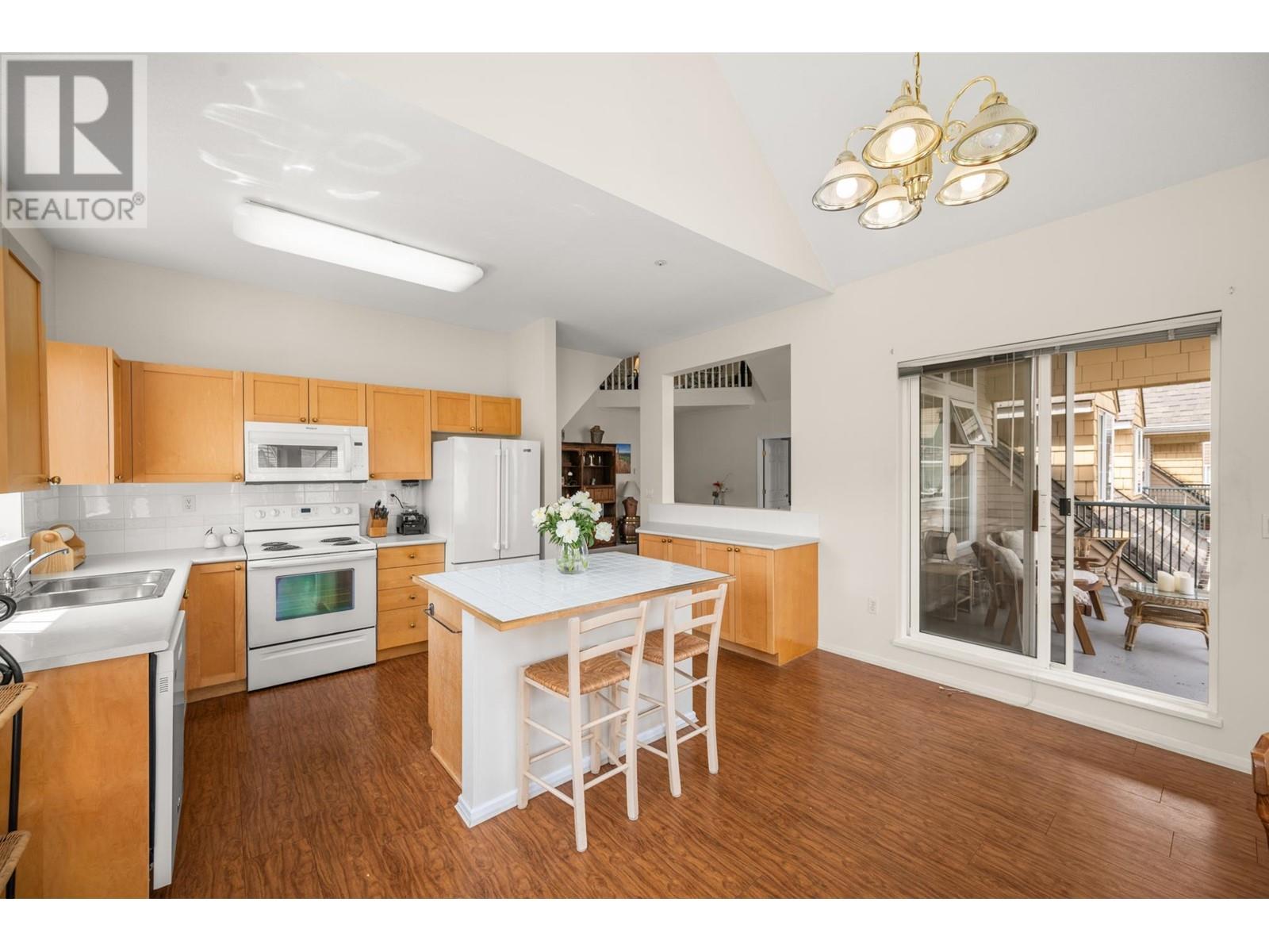 301 5555 13a Avenue, Tsawwassen, British Columbia  V4M 2E7 - Photo 10 - R3012295