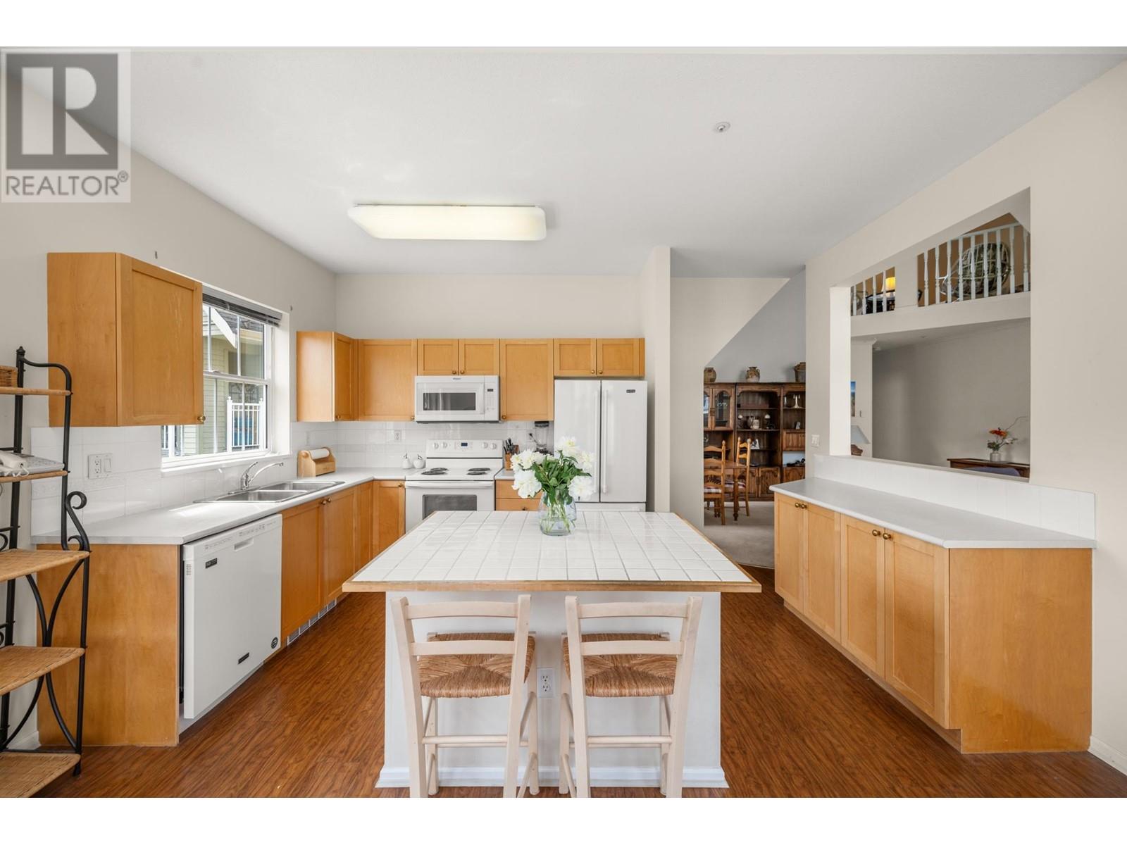 301 5555 13a Avenue, Tsawwassen, British Columbia  V4M 2E7 - Photo 9 - R3012295