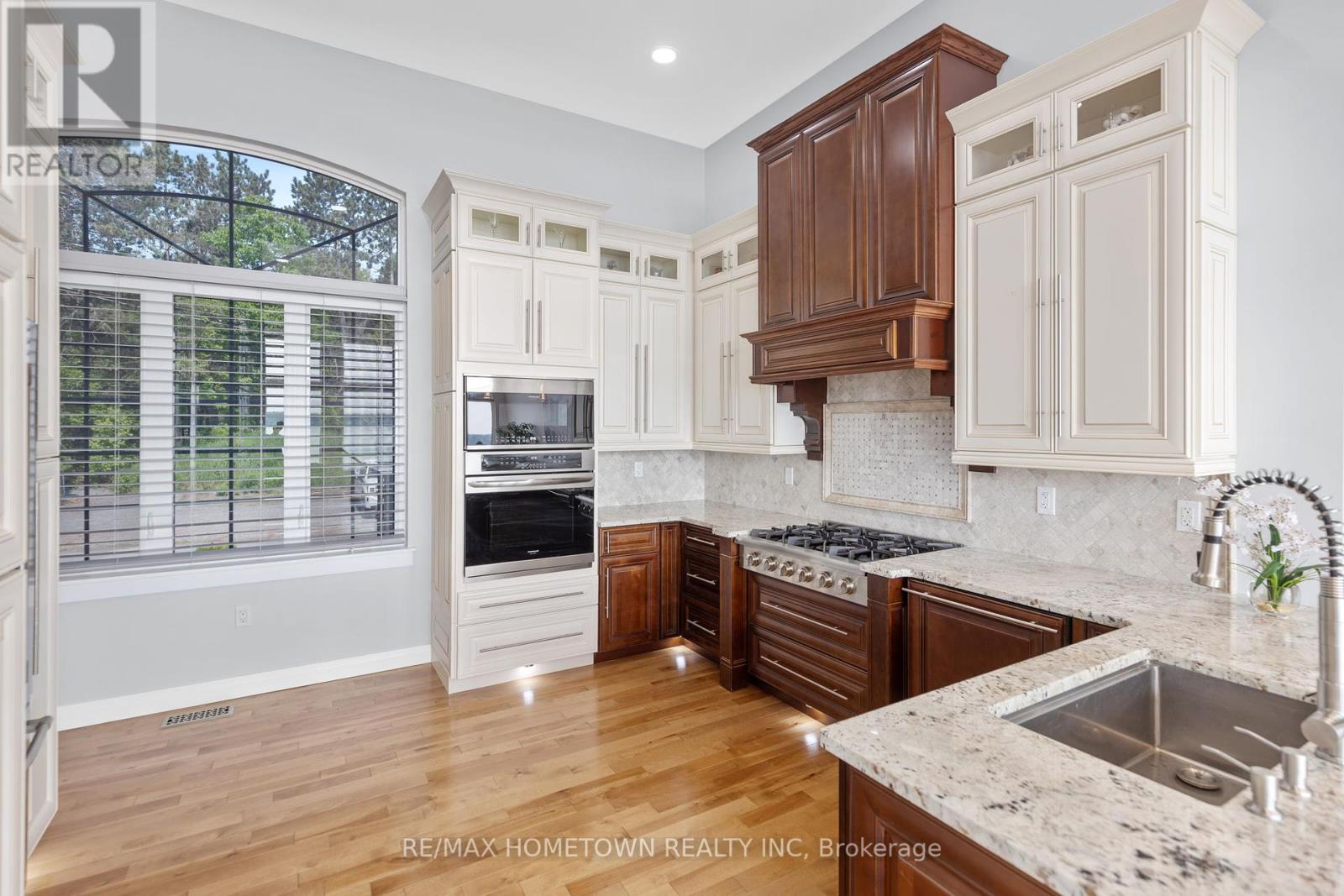 257 Hudson Point Road, Elizabethtown-Kitley, Ontario  K6V 7E3 - Photo 11 - X12203034