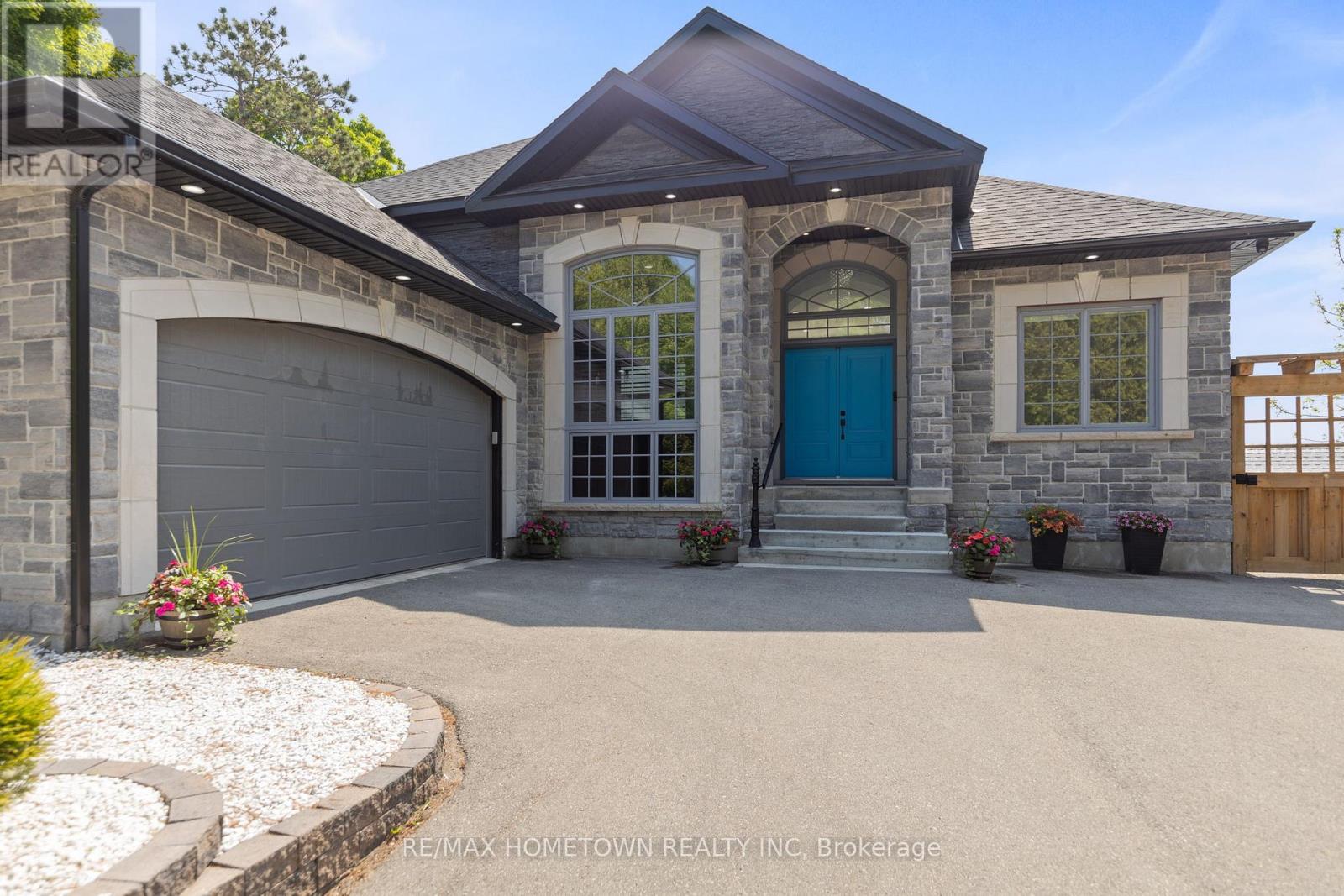 257 Hudson Point Road, Elizabethtown-Kitley, Ontario  K6V 7E3 - Photo 5 - X12203034