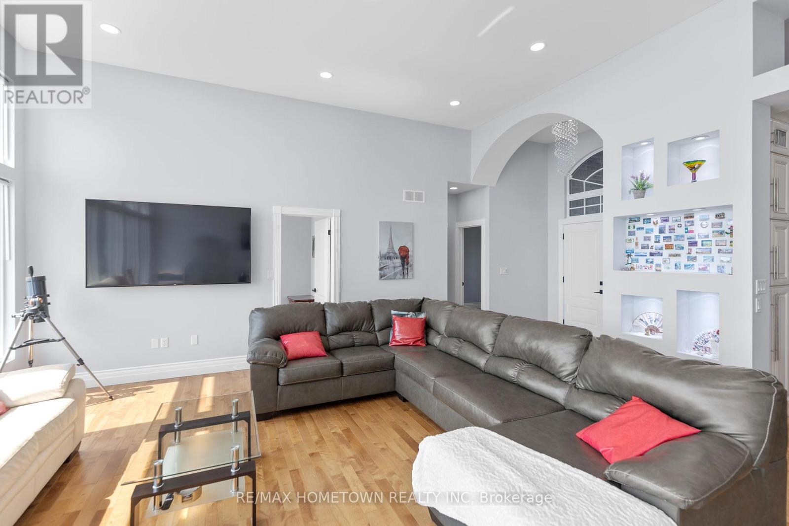 257 Hudson Point Road, Elizabethtown-Kitley, Ontario  K6V 7E3 - Photo 7 - X12203034