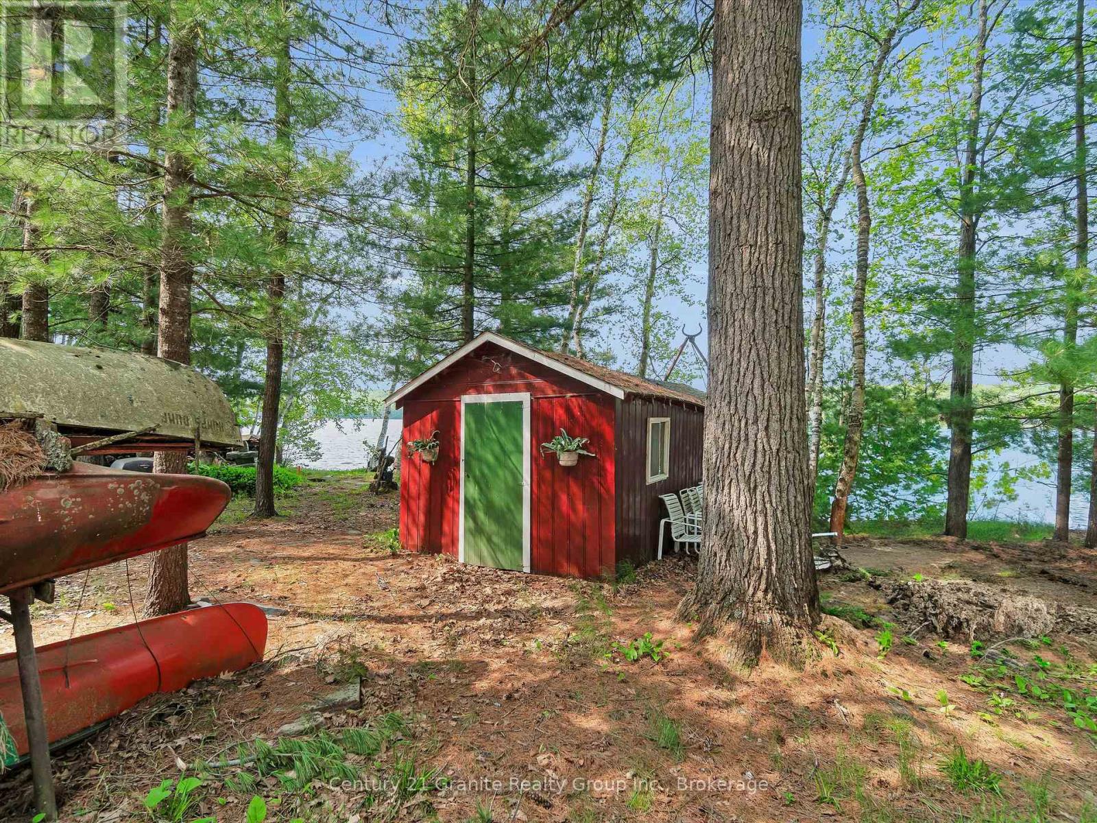 1141 Kanawa Lane, Algonquin Highlands, Ontario  K0M 1S0 - Photo 27 - X12202972