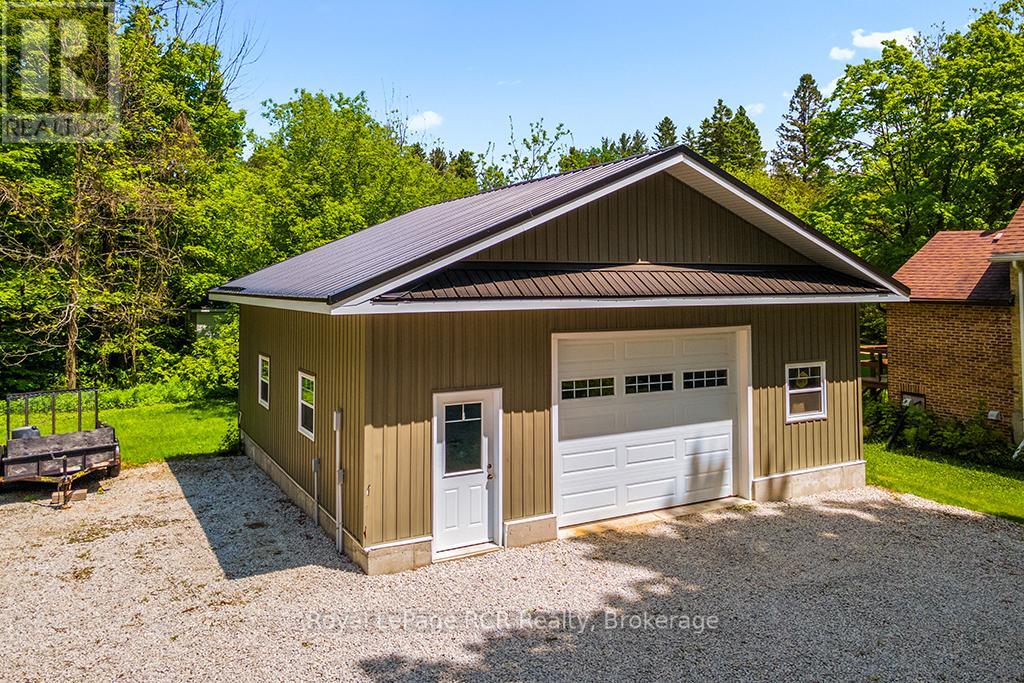 136 Queen Street W, South Bruce Peninsula, Ontario  N0H 1P0 - Photo 42 - X12203016