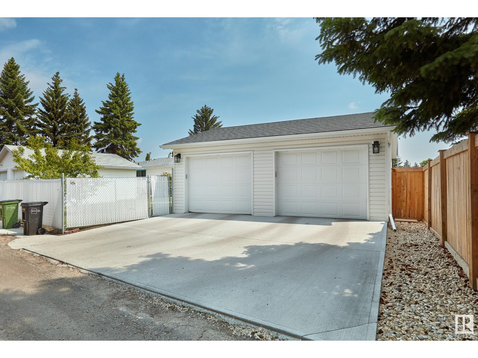 3912 115a St Nw, Edmonton, Alberta  T6J 1R1 - Photo 35 - E4440789