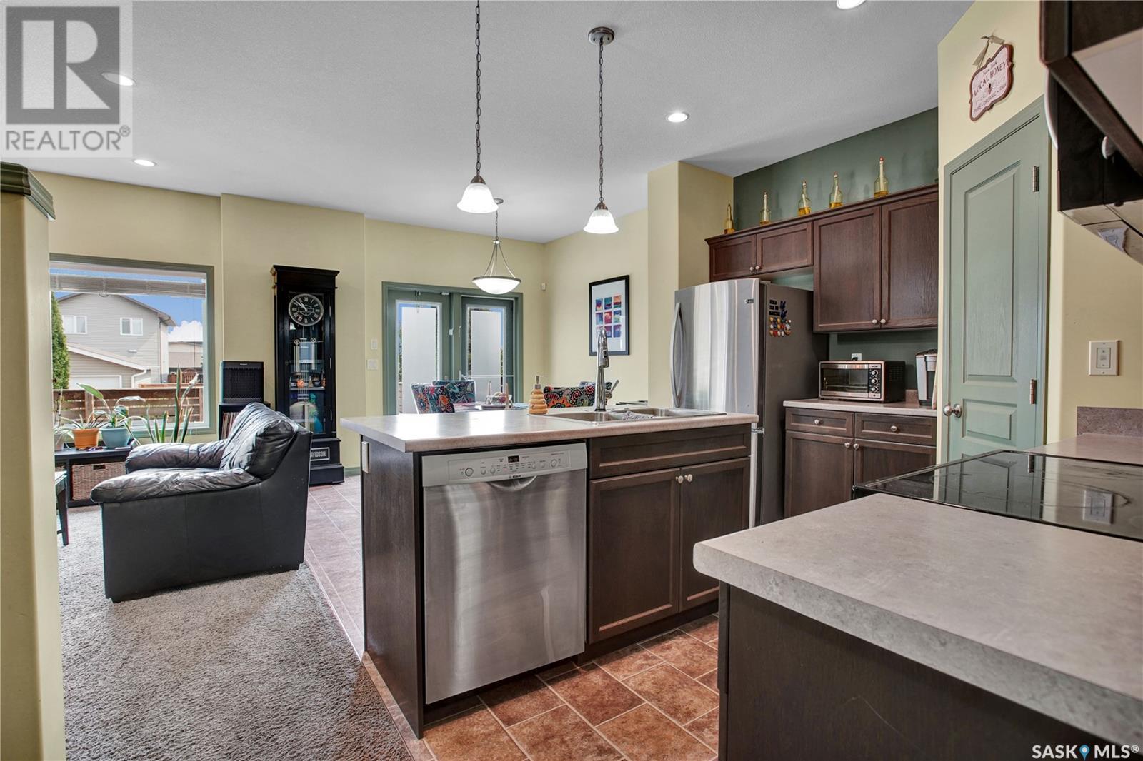 Property at 259 McBeth CRESCENT image 4