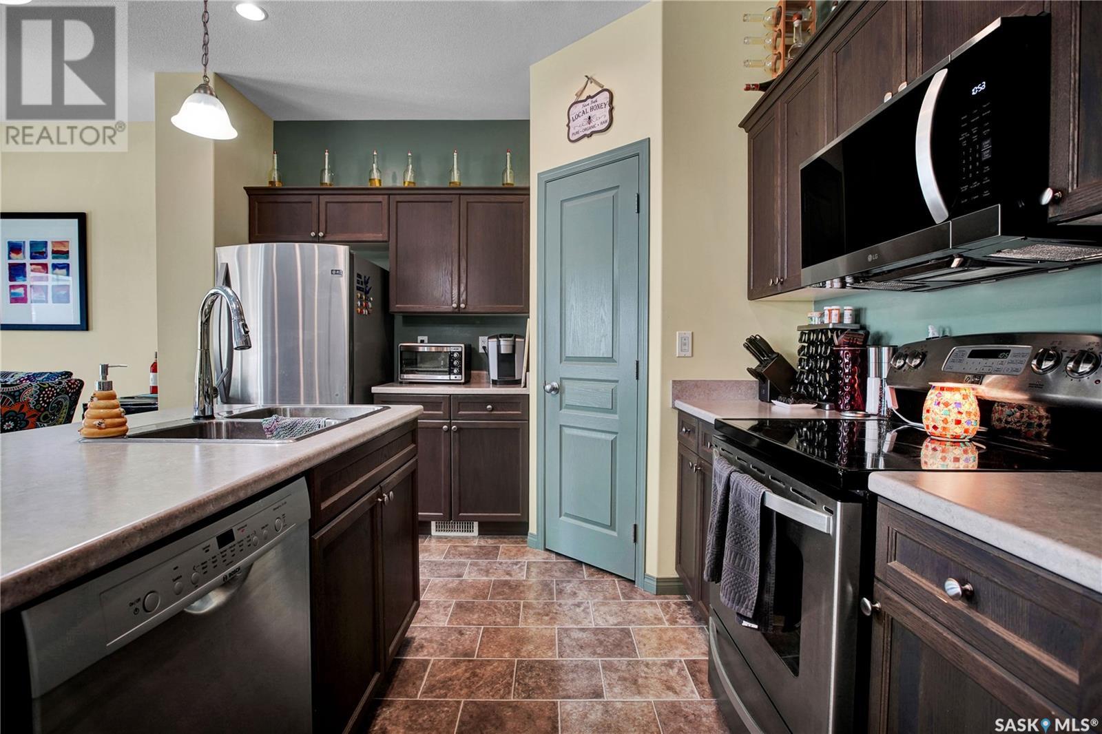 Property at 259 McBeth CRESCENT image 5
