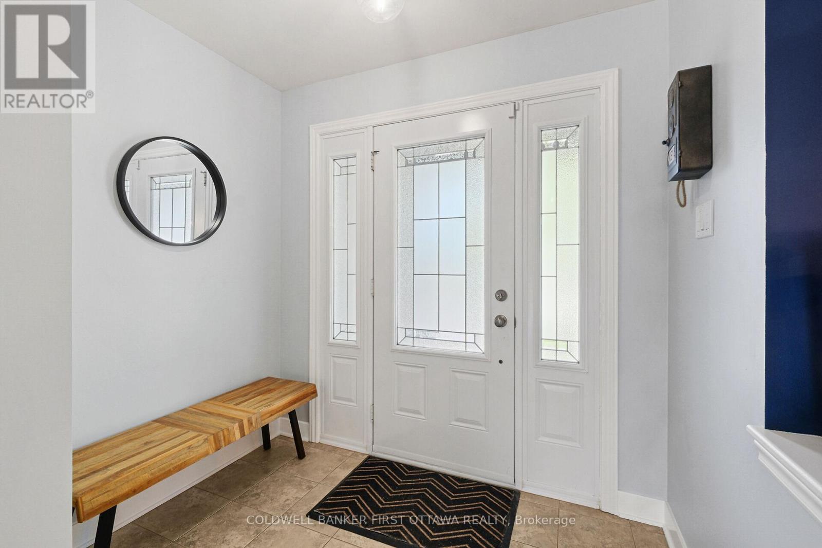 24 Provost Street, North Stormont, Ontario  K0A 1R0 - Photo 4 - X12202989