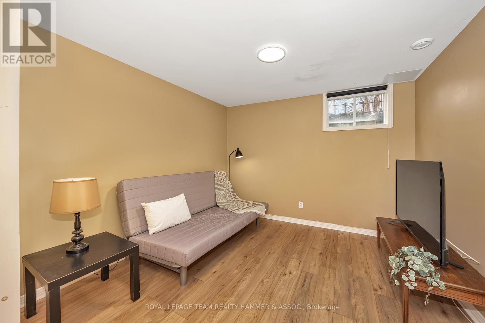 82 Baneberry Crescent, Ottawa, Ontario  K2L 2Y4 - Photo 27 - X12203001