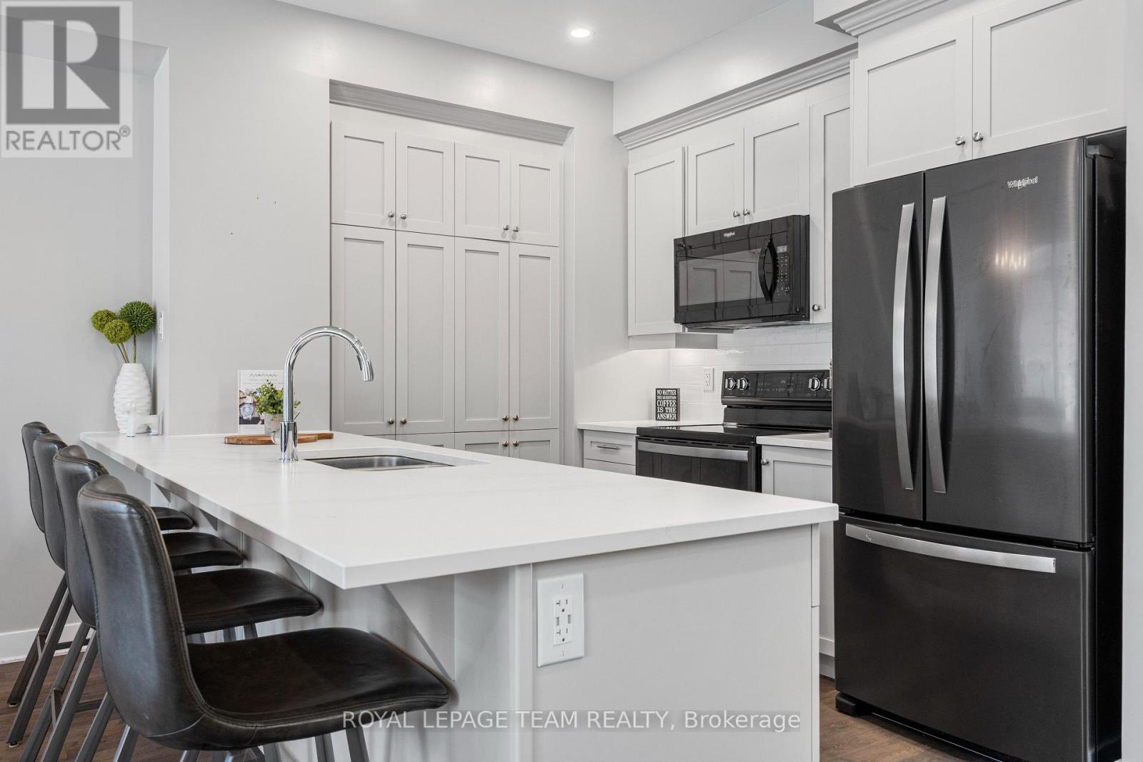 708 Twist Way, Ottawa, Ontario  K2V 0M8 - Photo 14 - X12203012