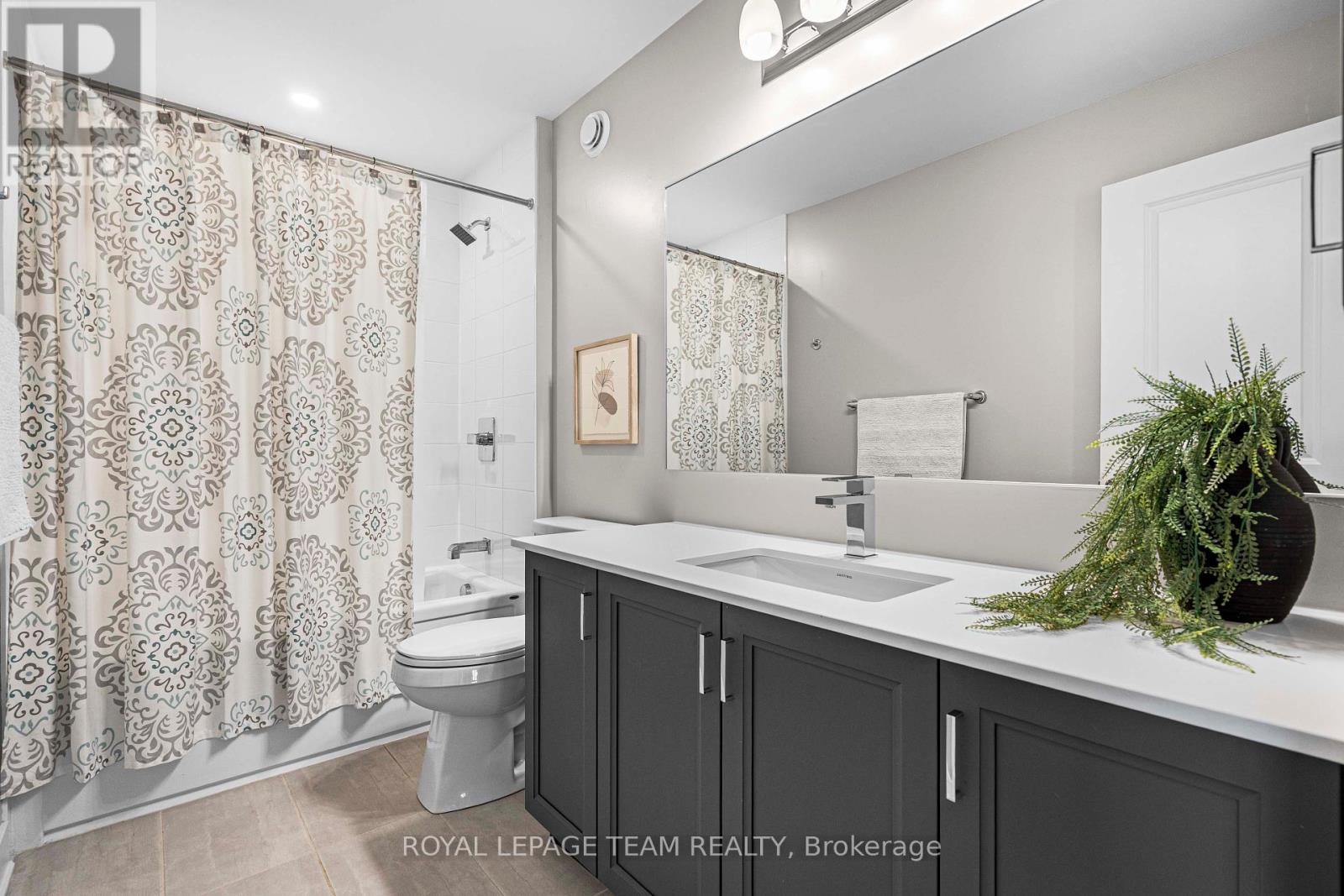 708 Twist Way, Ottawa, Ontario  K2V 0M8 - Photo 43 - X12203012