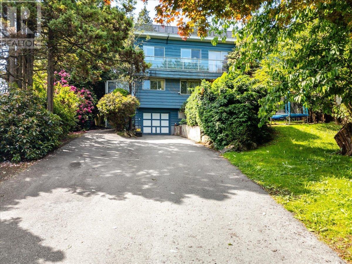 4660 BOND STREET, Burnaby, British Columbia