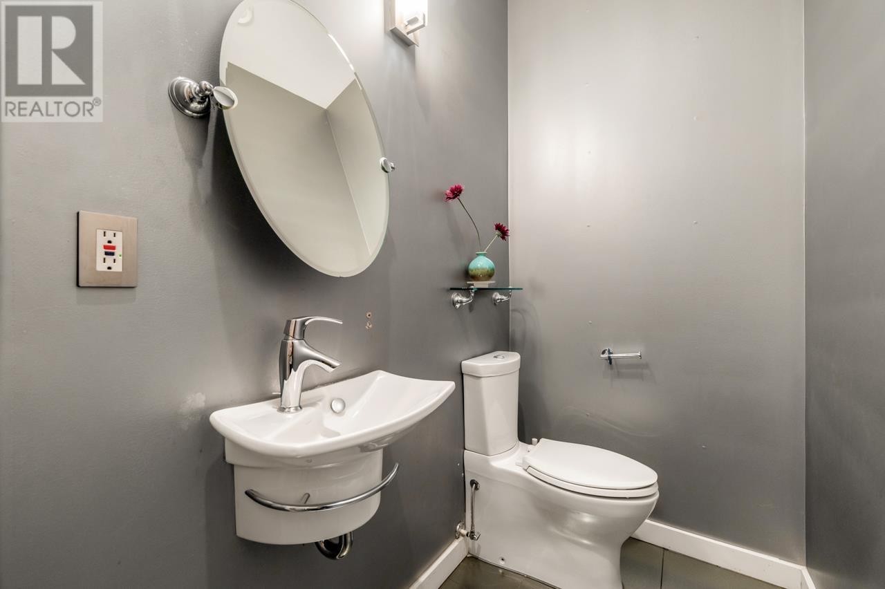 3772 W 19th Avenue, Vancouver, British Columbia  V6S 1C6 - Photo 2 - R3012244