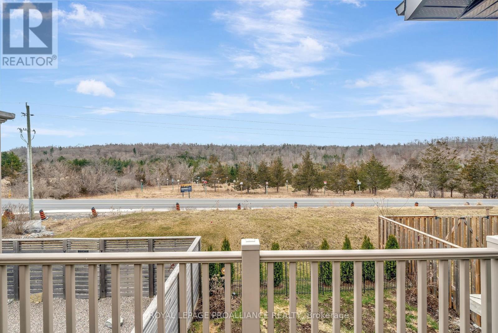 66 Pineridge Drive, Prince Edward County, Ontario  K0K 2T0 - Photo 31 - X12203041
