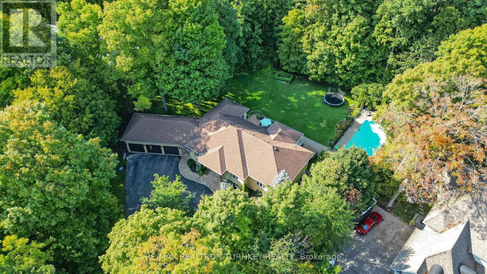 22 Sherwood Glen, East Gwillimbury, Ontario  L9N 1R3 - Photo 35 - N12142116