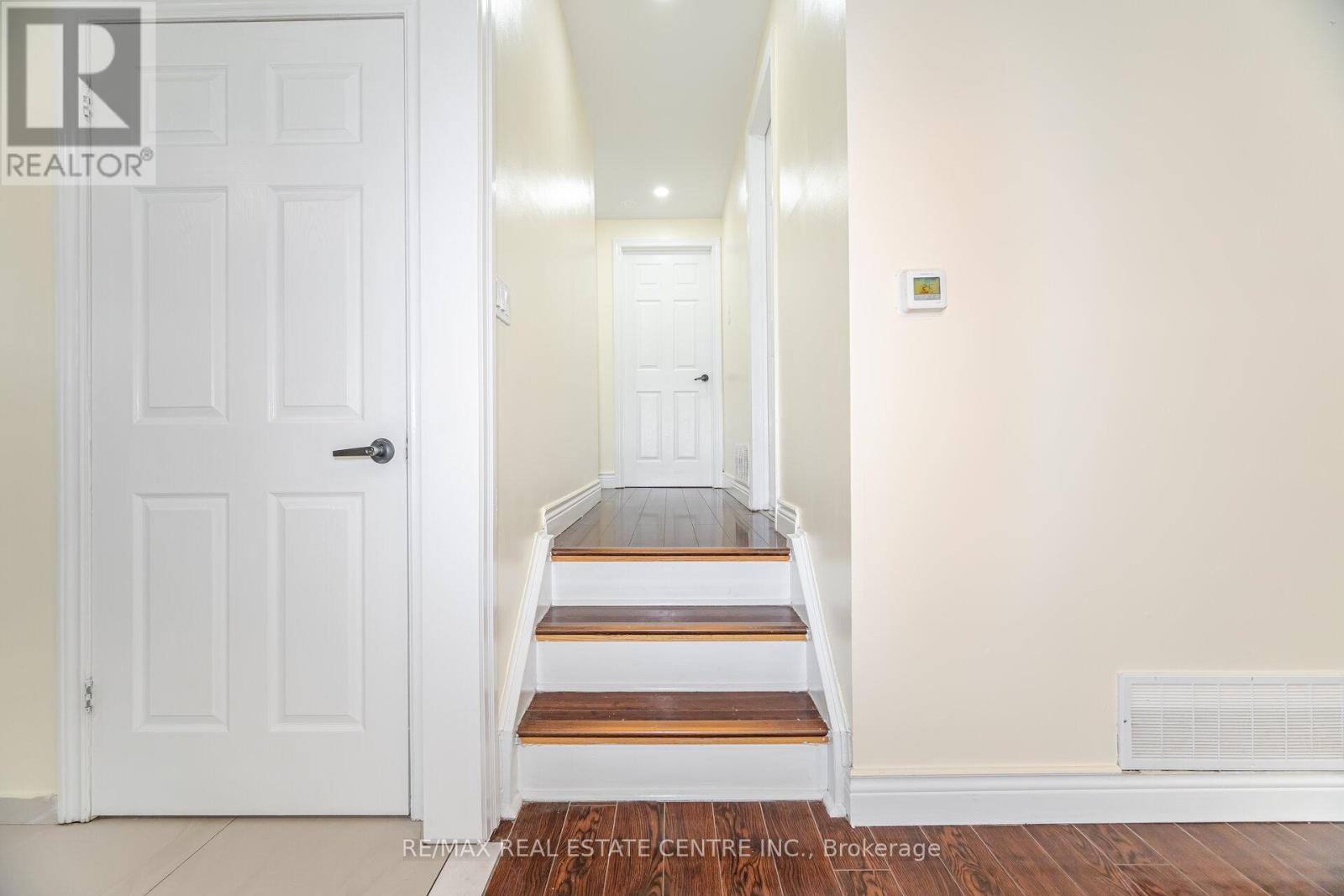 96 Fallingdale Crescent, Brampton, Ontario  L6T 3J6 - Photo 22 - W12198624