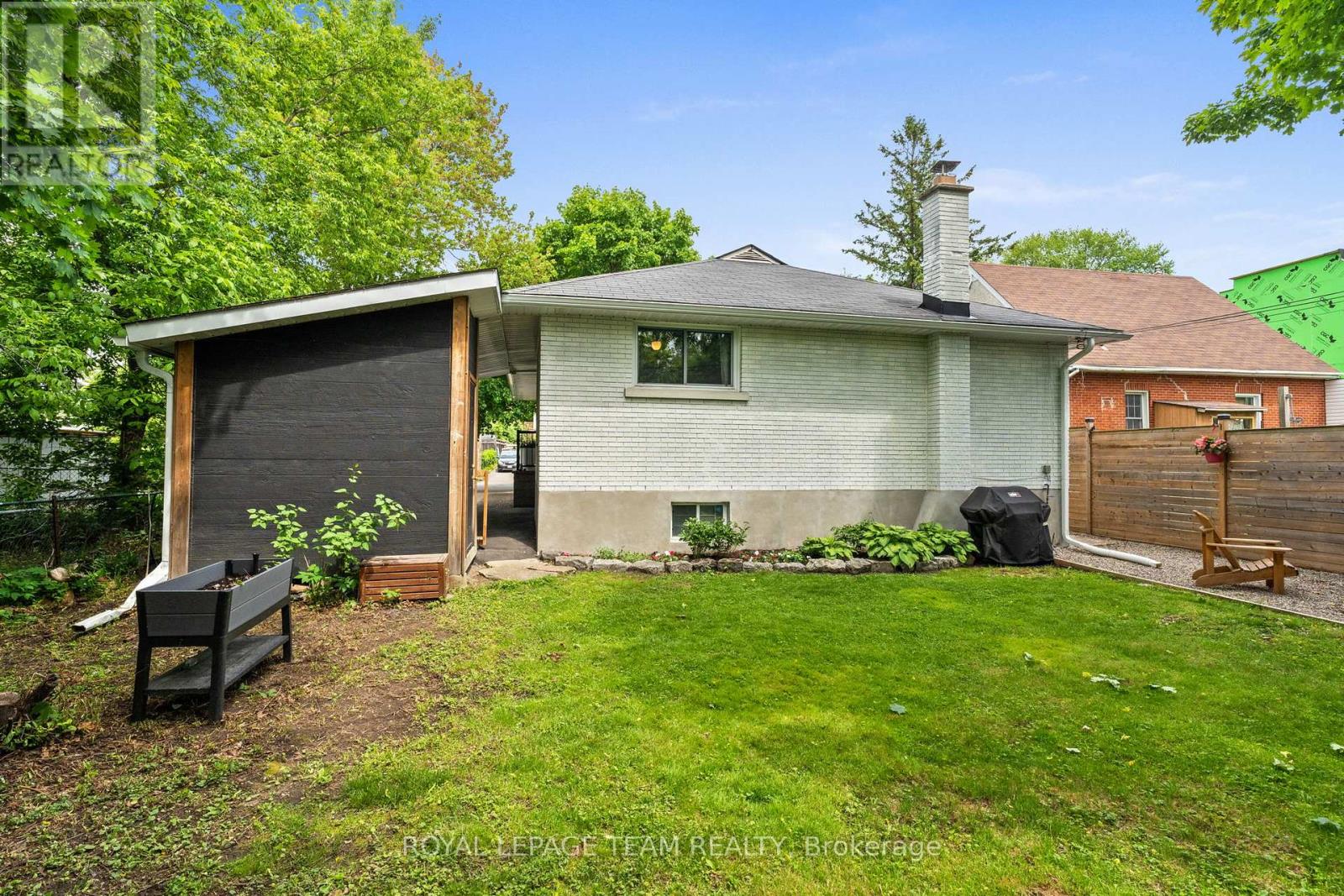 410 Hartleigh Avenue, Ottawa, Ontario  K2B 5J4 - Photo 43 - X12203050