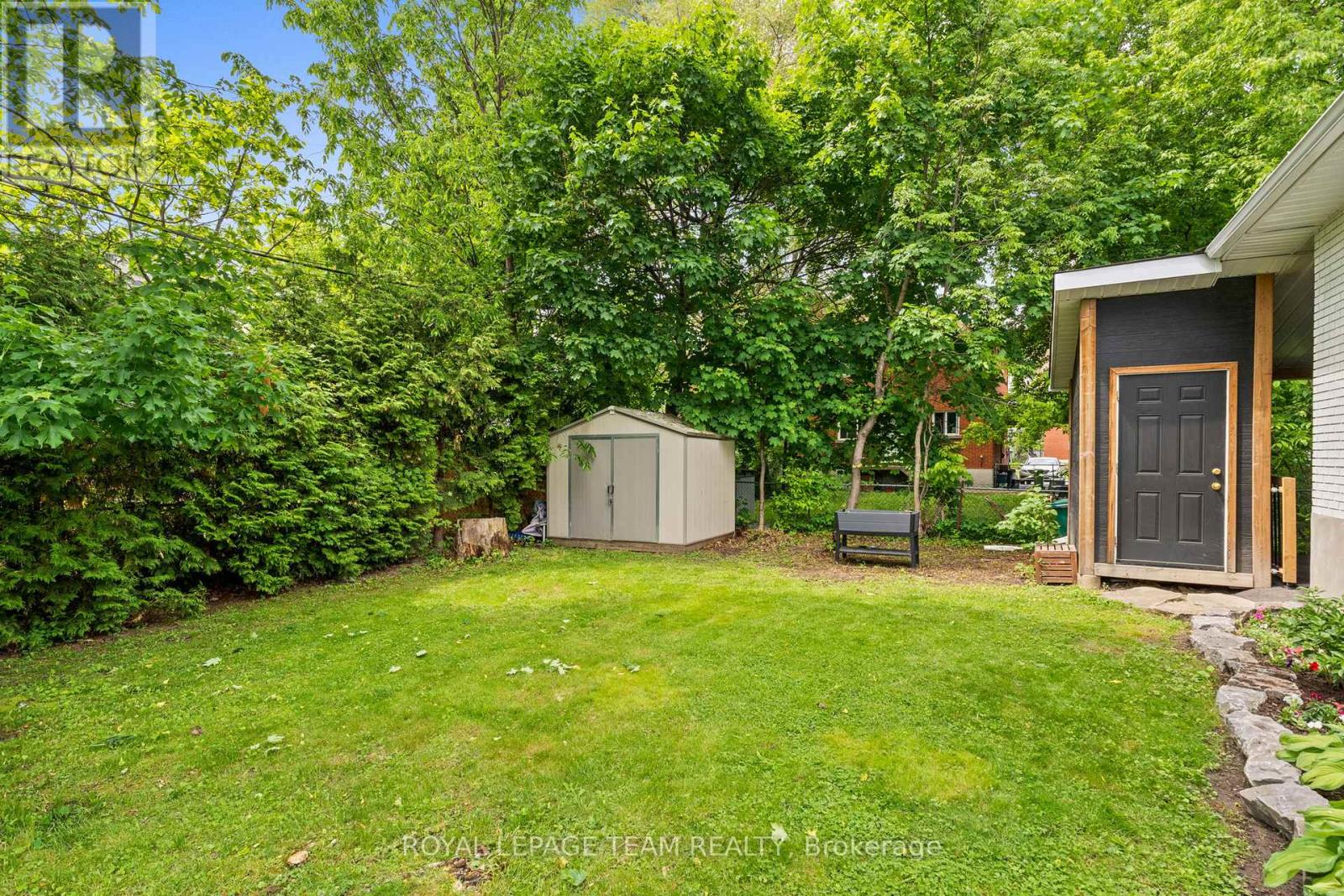 410 Hartleigh Avenue, Ottawa, Ontario  K2B 5J4 - Photo 46 - X12203050