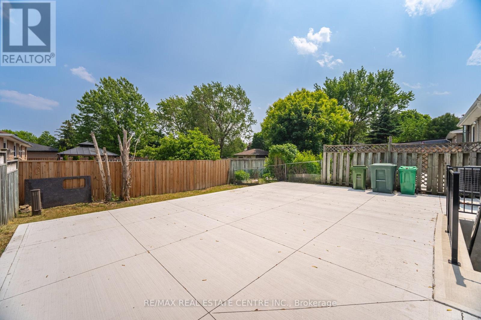 96 Fallingdale Crescent, Brampton, Ontario  L6T 3J6 - Photo 42 - W12198624