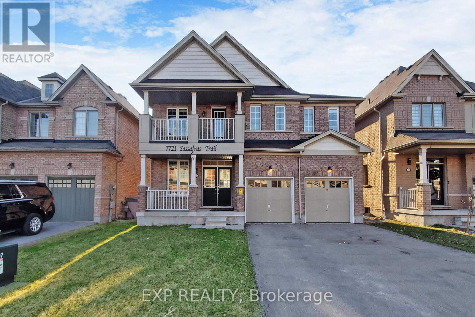 7721 Sassafras Trail, Niagara Falls, Ontario  L2H 0N5 - Photo 2 - X12125813