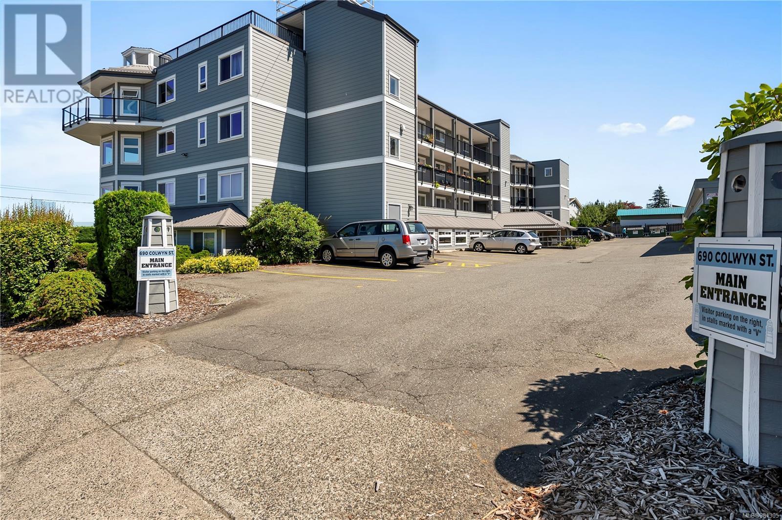 Property at 1F 690 Colwyn St image 4