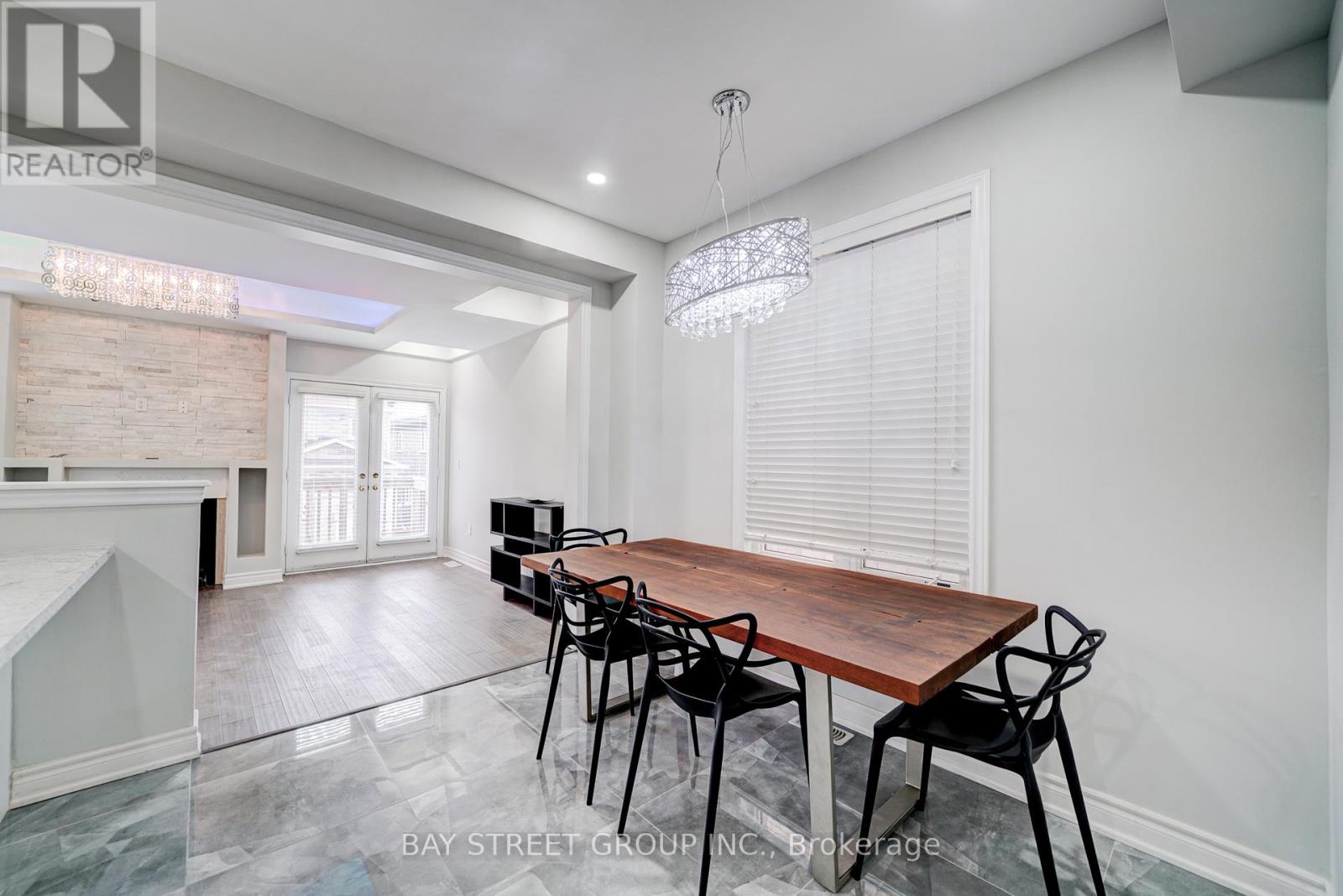 51 Woodville Drive, Vaughan, Ontario  L6A 4A9 - Photo 16 - N12202982